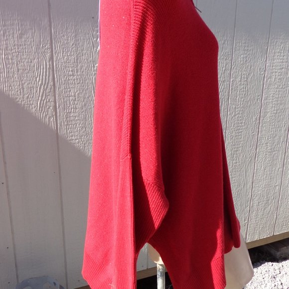 NWT Tommy Bahama OVERSIZED Red Sparkle Poncho Boxy Zip Sweater $118 Plus… - Picture 7 of 11